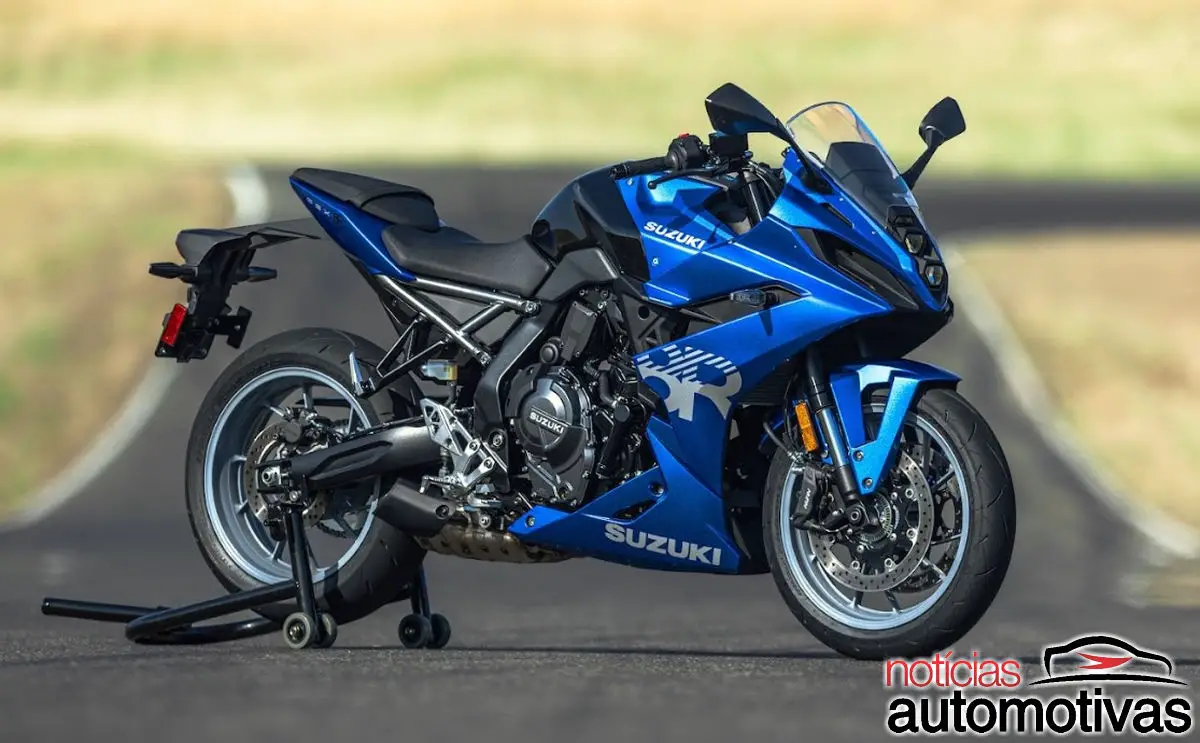 suzuki gsx 8r 1