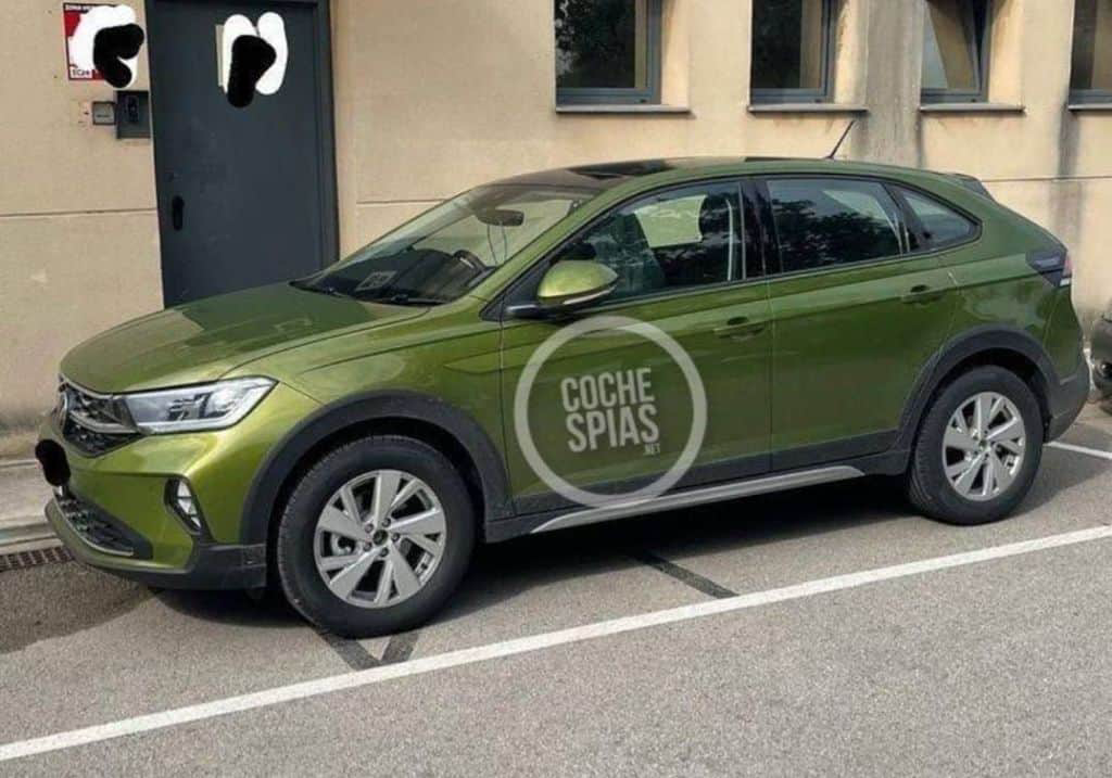 Flagra: VW Taigo é visto na Europa com visual diferente do Nivus 