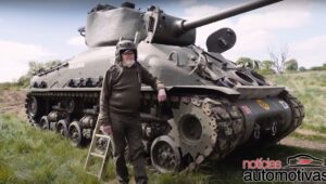 tanque carro tesla 2