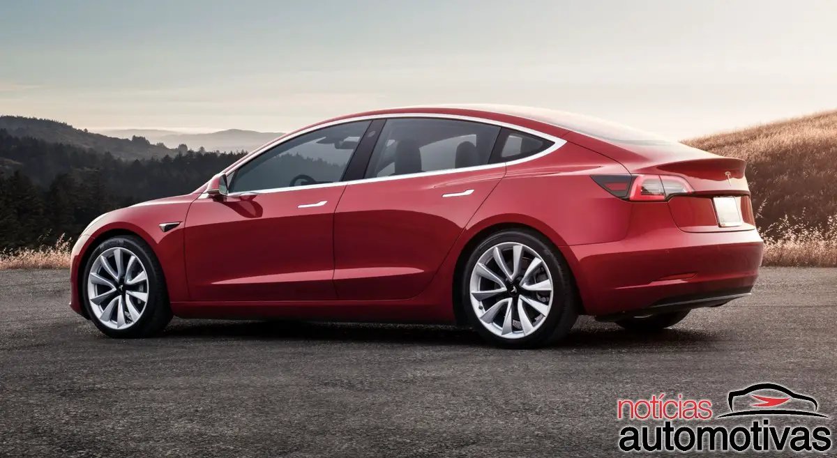 tesla model 3 (2) tesla model 3 (2)