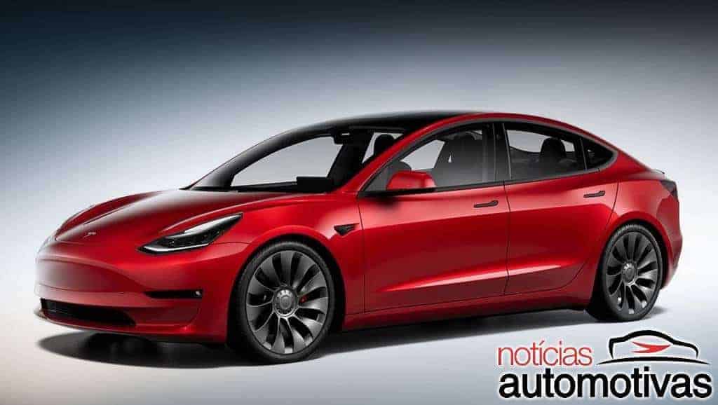 Tesla Model 3 chinês embarca em direção à Europa e pode ir além 