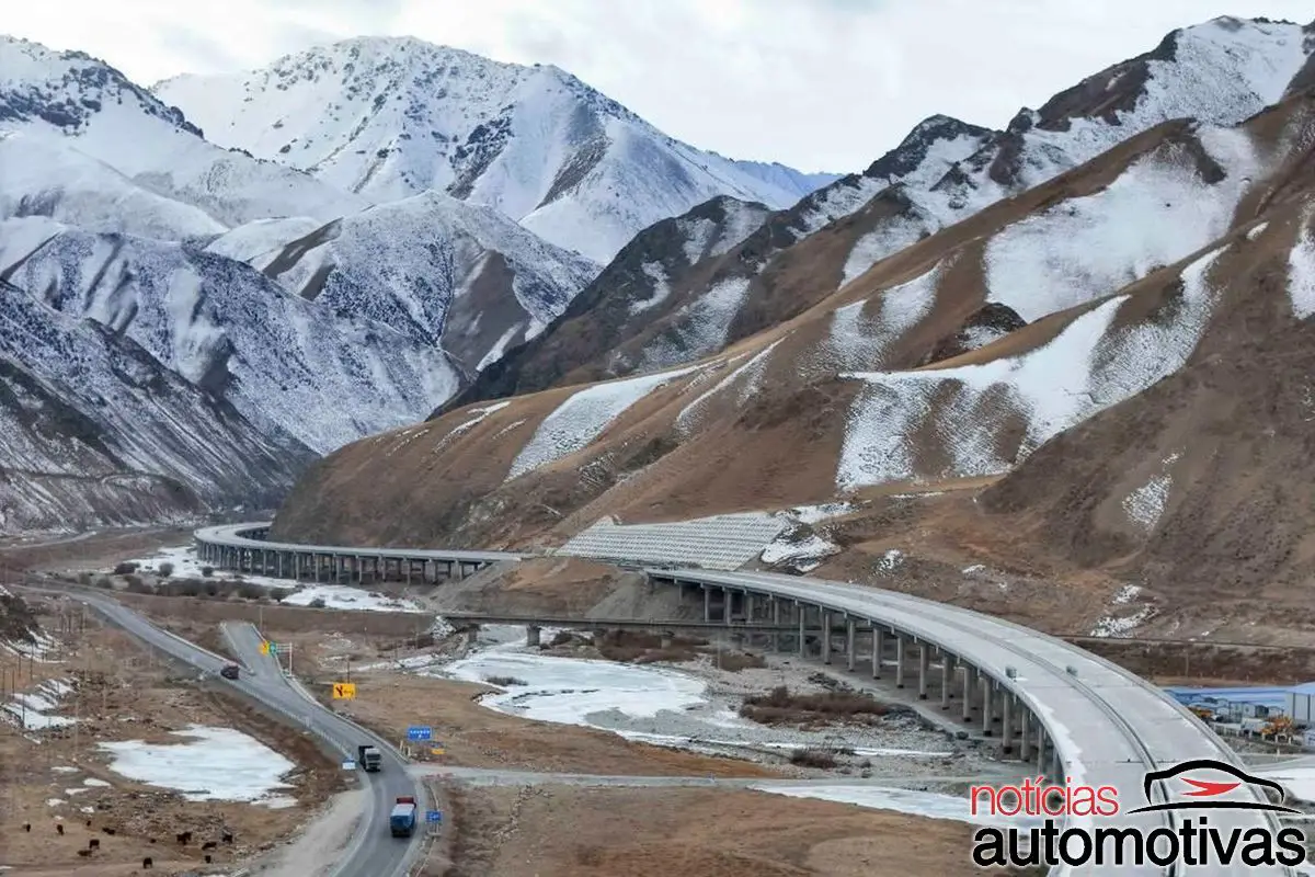 tian shan shengli tunnel 3