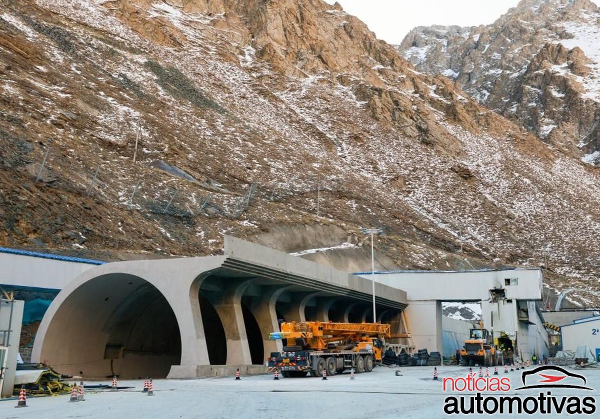 tian shan shengli tunnel 5