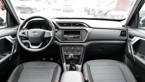 tiggo-pe-de-boi-3-300x170  Chery Tiggo 2022 "pé-de-boi" aparece na China