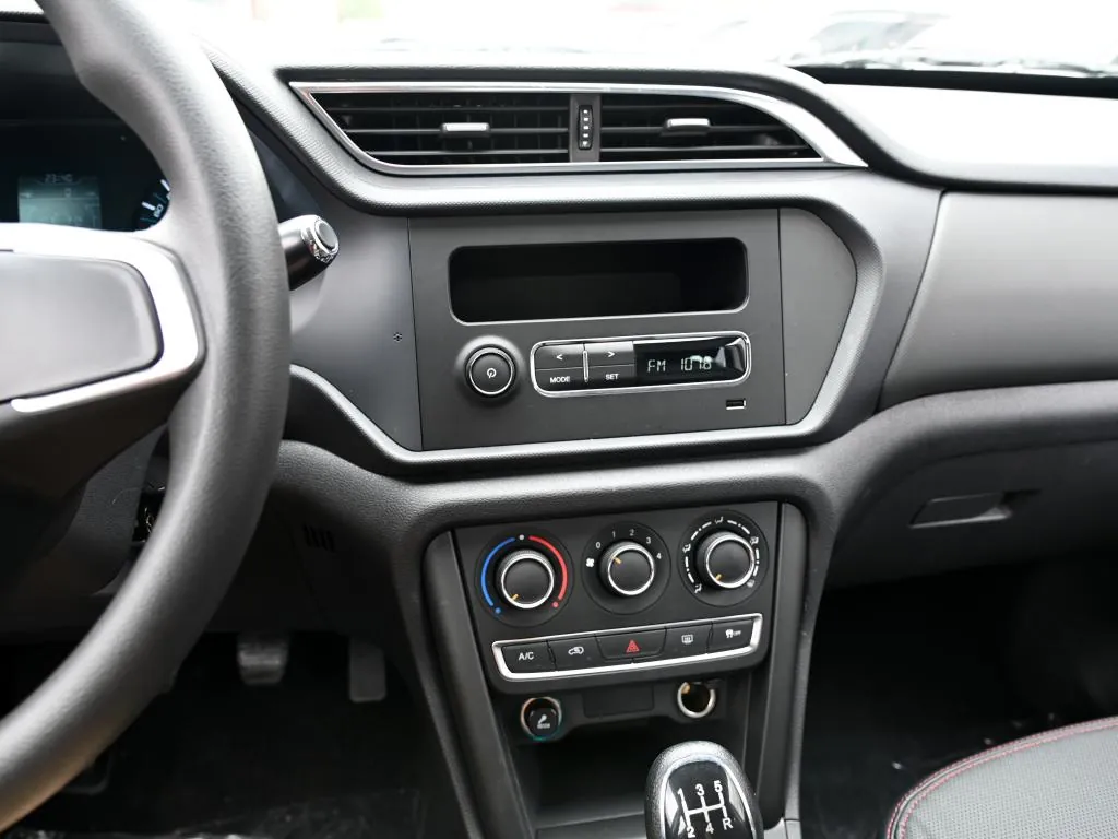 tiggo-pe-de-boi-5  Chery Tiggo 2022 "pé-de-boi" aparece na China