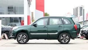 tiggo-pe-de-boi-9-300x170  Chery Tiggo 2022 "pé-de-boi" aparece na China