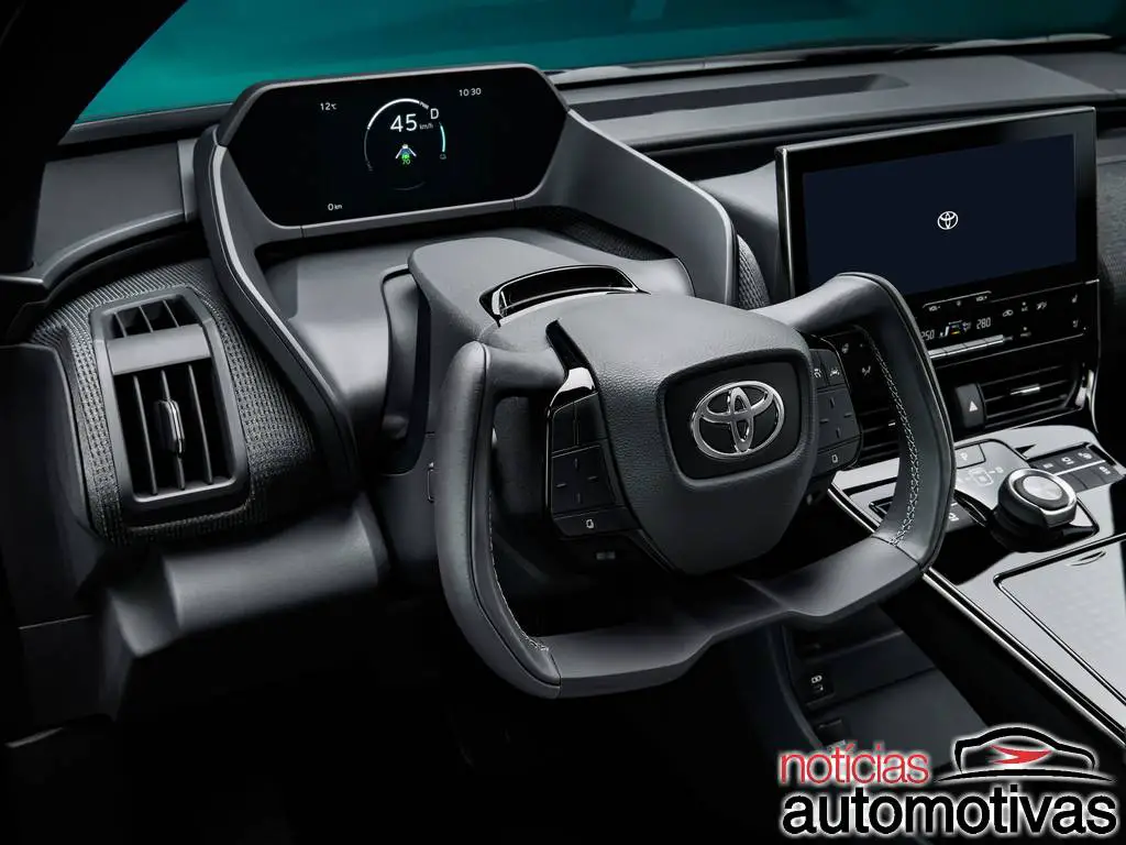 Toyota bZ4X segue a Honda como o primeiro SUV elétrico da marca 