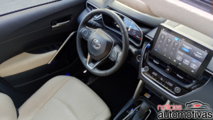 toyota corolla cross xrx avaliação na (27)