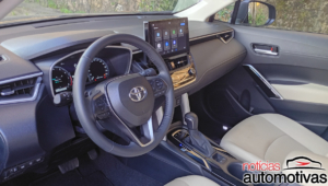 toyota corolla cross xrx avaliação na (6)