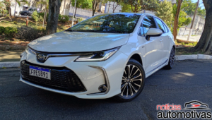 toyota corolla hybrid 2026 avaliação na (44)
