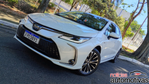 toyota corolla hybrid 2026 avaliação na (45)