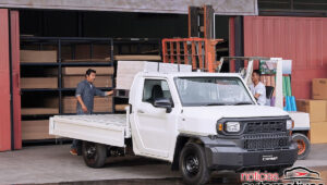 toyota hilux champ 2