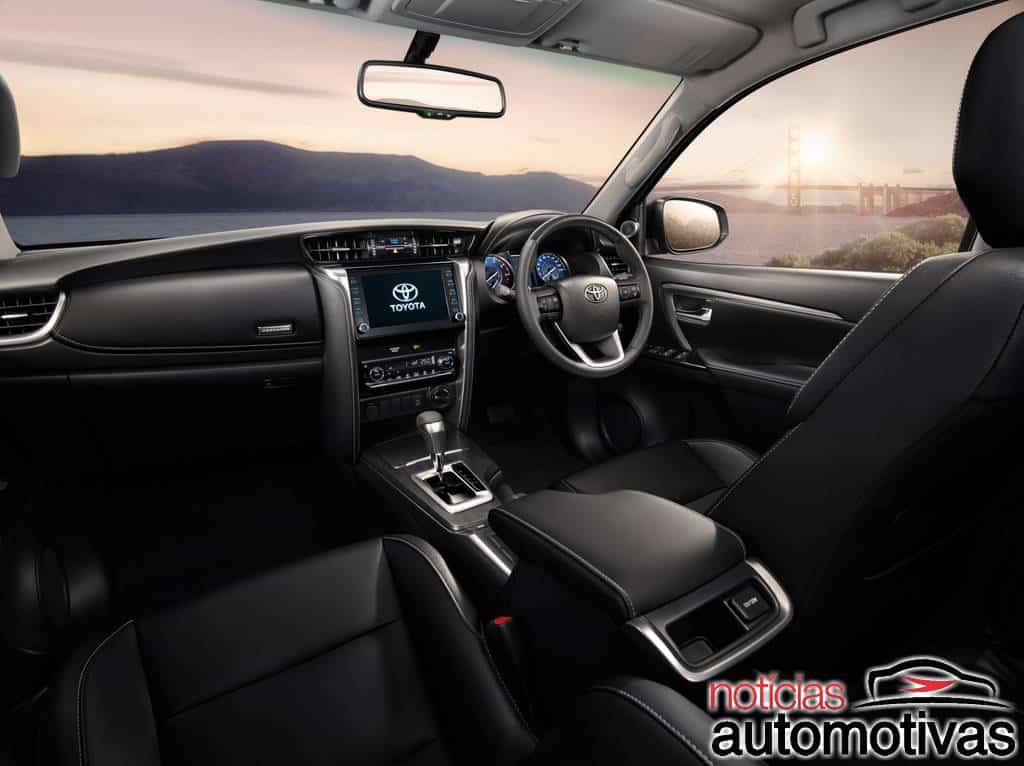 Toyota SW4 2021 é flagrada na Argentina - lançamento em novembro