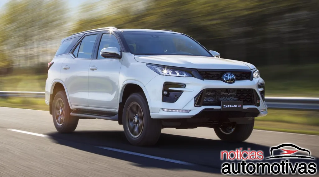 toyota-sw4-gr-s-1 Toyota SW4 GR-S chega ao Brasil a partir de R$ 415.790