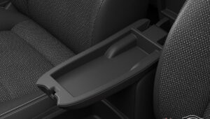 toyota yaris japan 3