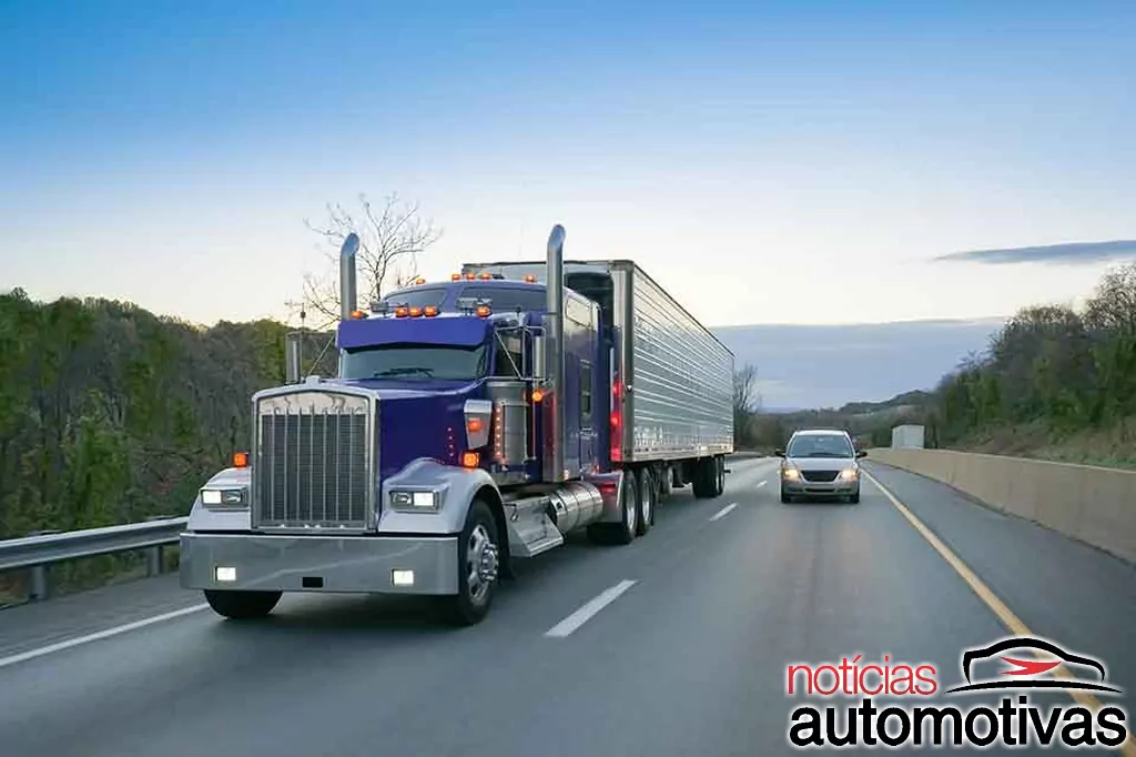 EUA: adolescentes serão recrutados como caminhoneiros 