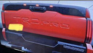 tundra-22-2-300x170 Nova Toyota Tundra 2022 aparece em versão TRD Pro atualizada