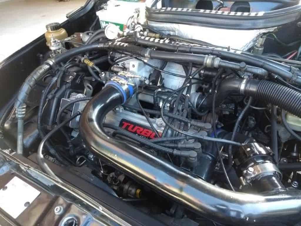 Uno Turbo: história, motor, desempenho, equipamentos (e detalhes) 