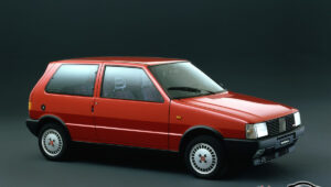 uno turbo ie 1