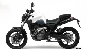 MT-03: motor, preço, ficha técnica, desempenho, versões 