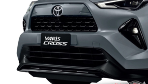 yaris cross nightshade 3